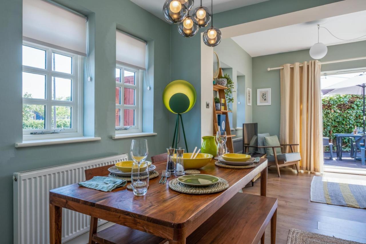 Apartment On The *