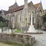 Rye- Tillingham Rye - Location Location Location!