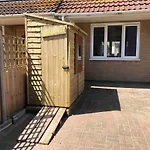 Luxury House In Camber Sand Beach Is 2Min Walk !!