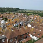 Little Sussex House