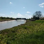 2 Bed In Rye 87042