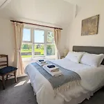 Humphries Cross Apartments