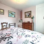 Tail End Cottage