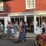 The Jeweller\'S Flat