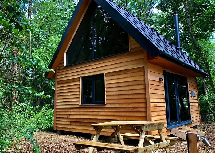 Badgers Rest With Hot Tub Option - See Extras
