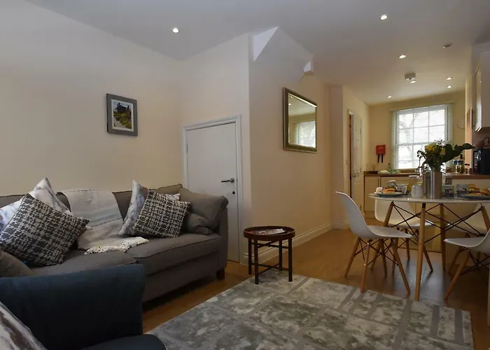 Curlew House