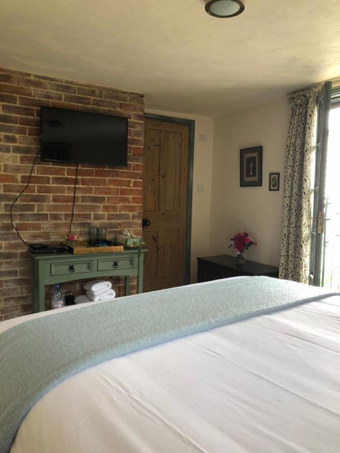 The Tea House Rye
