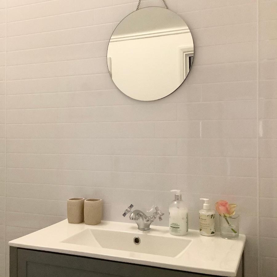 Humphries Cross Apartment Rye