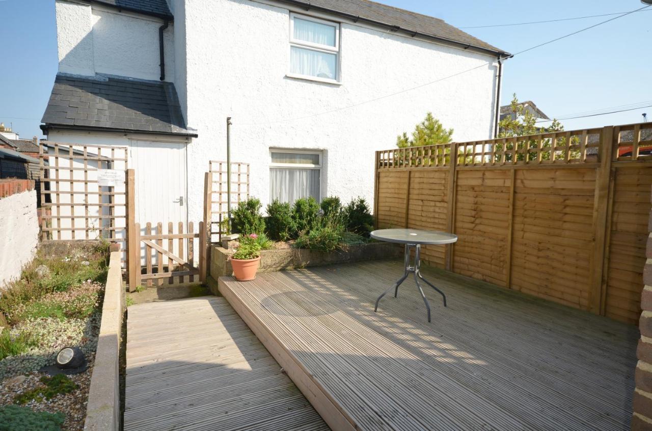 Tilling View With Private Parking * Rye