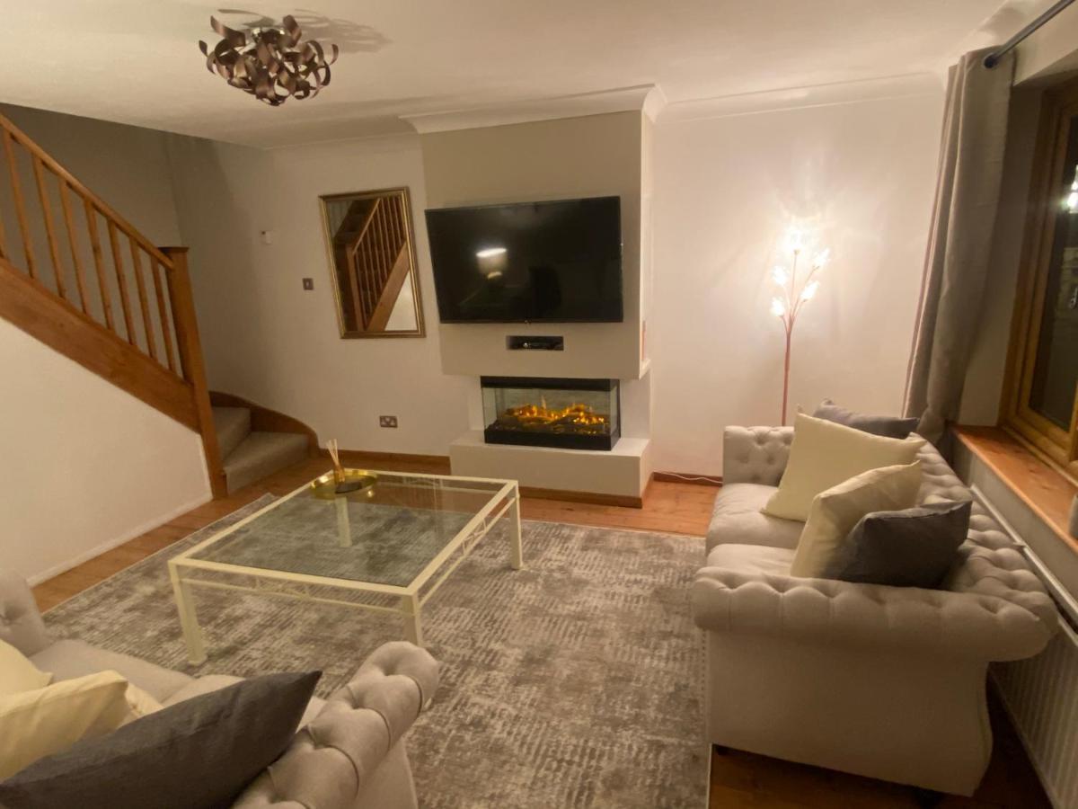 2 Regent Square * Rye