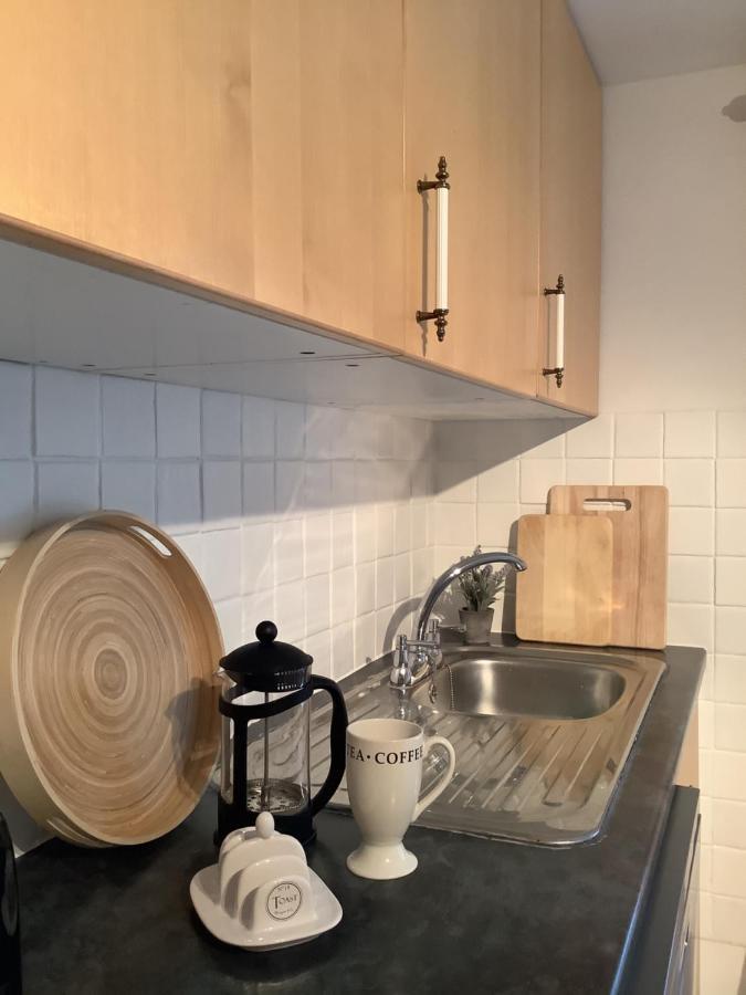 Humphries Cross Apartment
