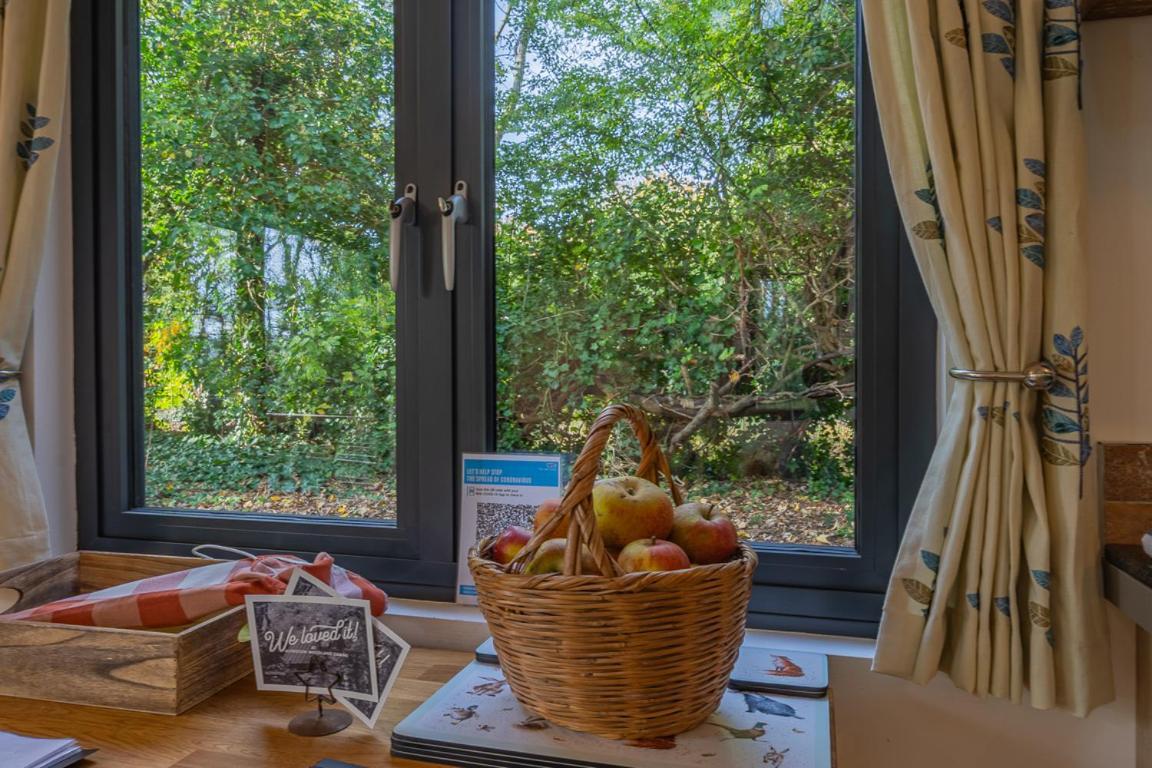 Badgers Rest With Hot Tub Option - Extras Holiday home *