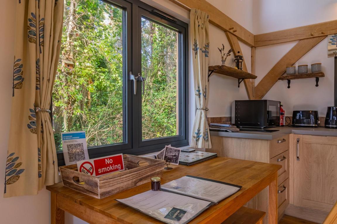 Badgers Rest With Hot Tub Option - Extras Holiday home Rye