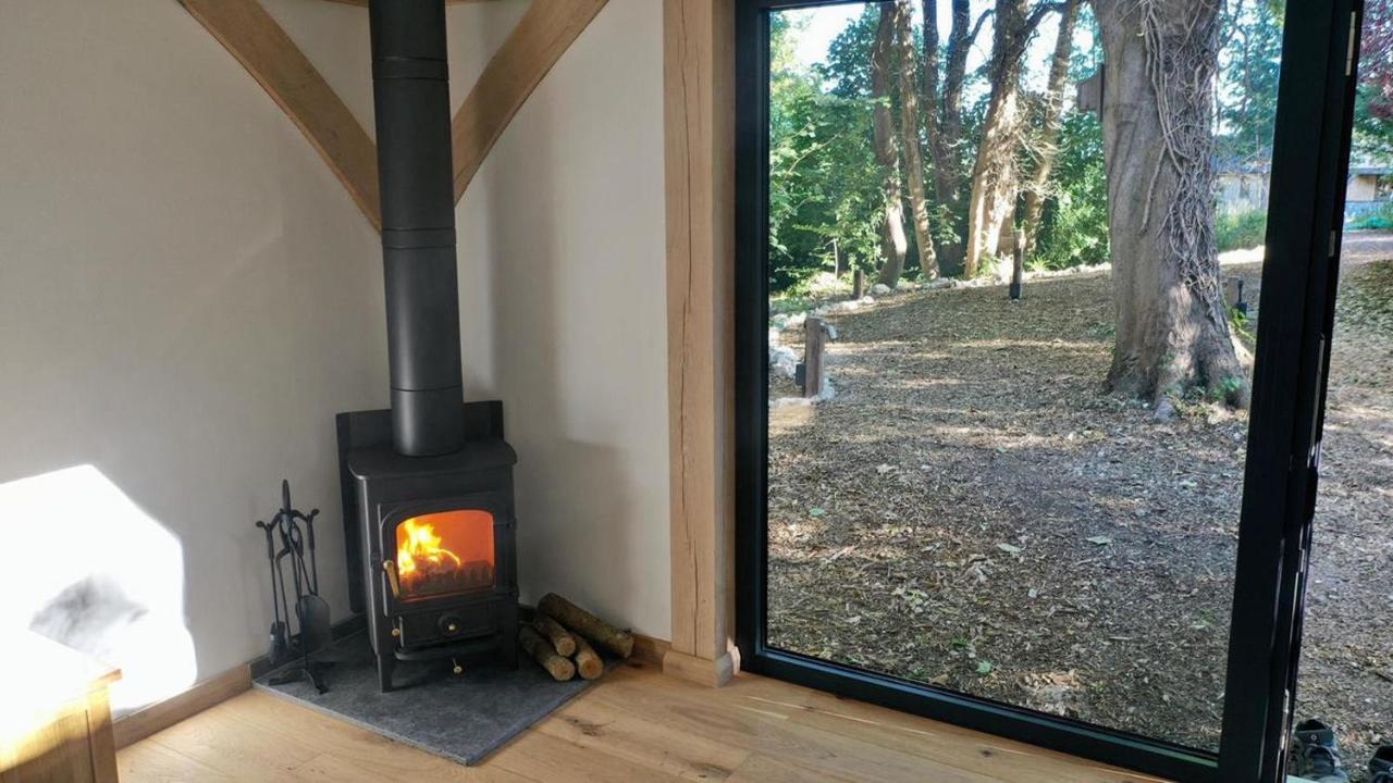 Badgers Rest With Hot Tub Option - Extras Holiday home