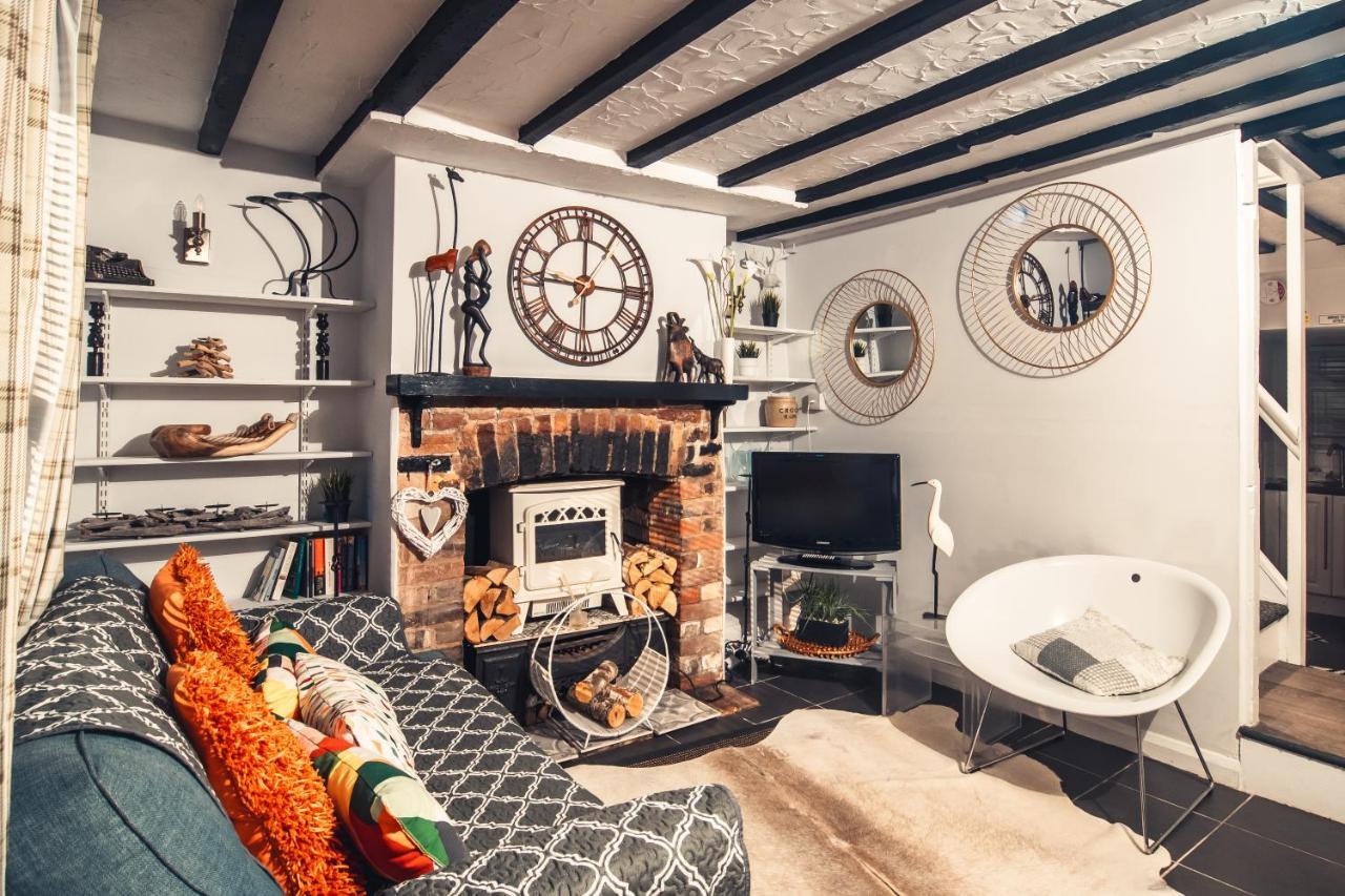 *new* Noel “a Romantic Quirky Little Gem” Holiday home Rye