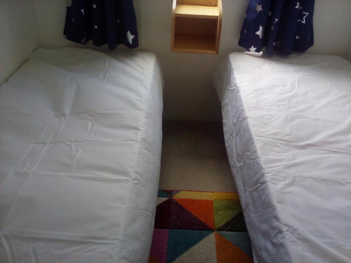 Arizona Family And Dogs Welcome Caravan 3 Bedrooms Holiday home *