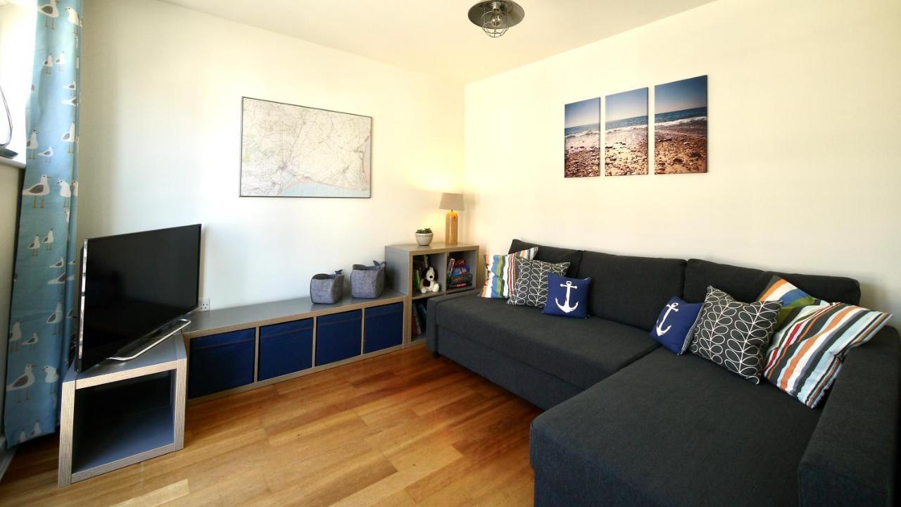 The Salty Dog Holiday Cottage, Camber Sands Holiday home Rye