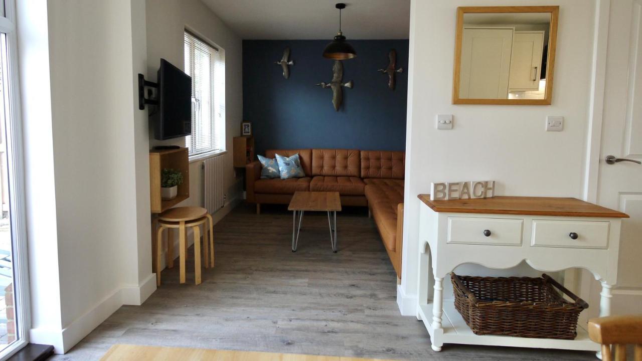 The Salty Dog Holiday Cottage, Camber Sands Rye