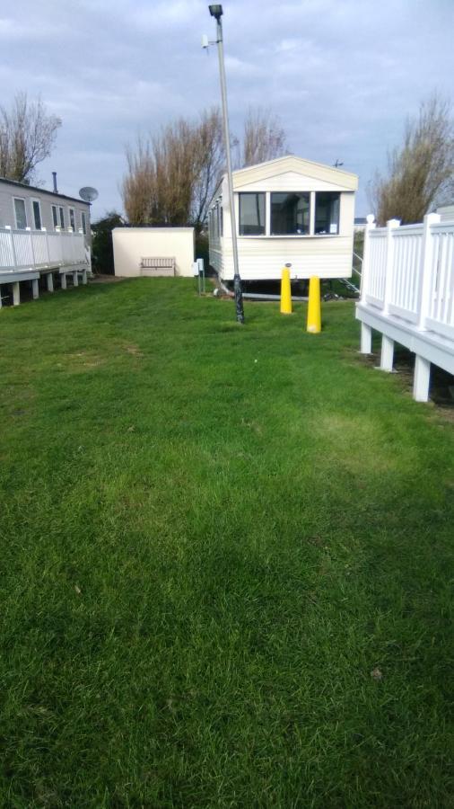 Charming 3-bed Caravan In Camber Food Rest *