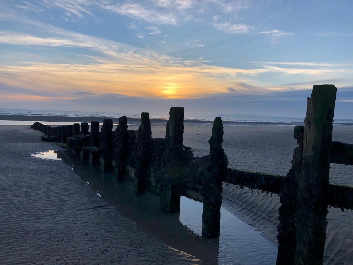 The Salty Dog Holiday Cottage, Camber Sands Rye