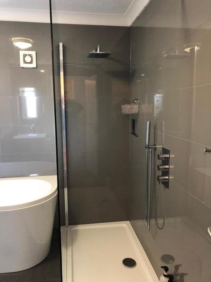 9 The Coach House In Apartment *