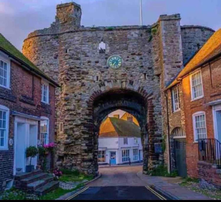 Apartment Rye- Tillingham - Location Location Location! Rye
