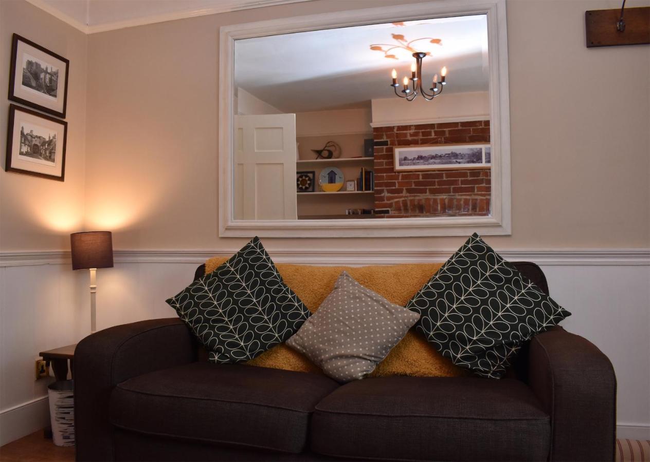 Daisy Tatham Holiday home Rye