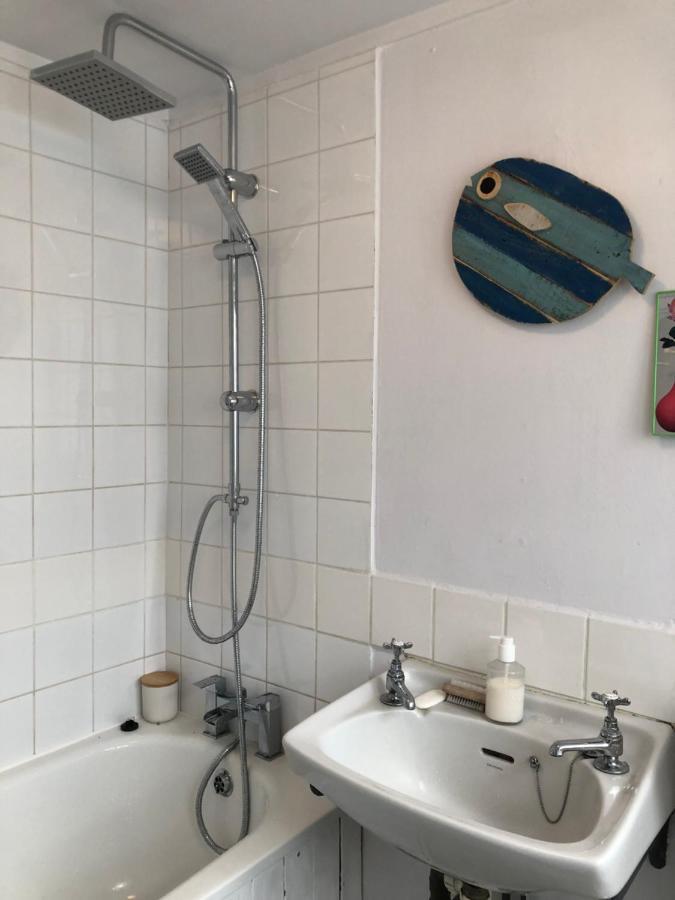 Cosy Two Bedroom House In Beautiful Holiday home Rye