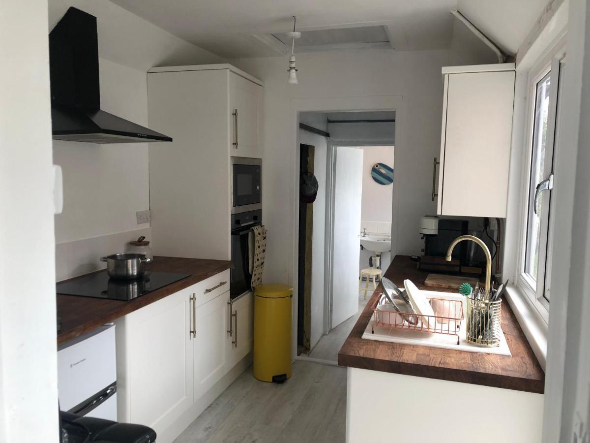 Cosy Two Bedroom House In Beautiful *