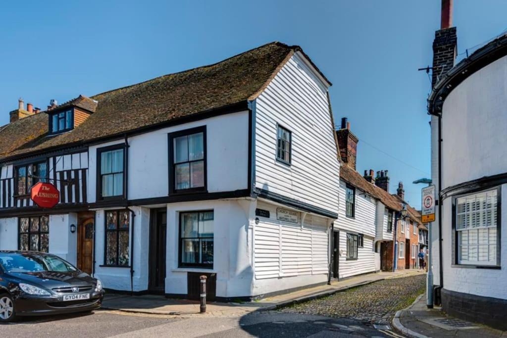 Flushing House,