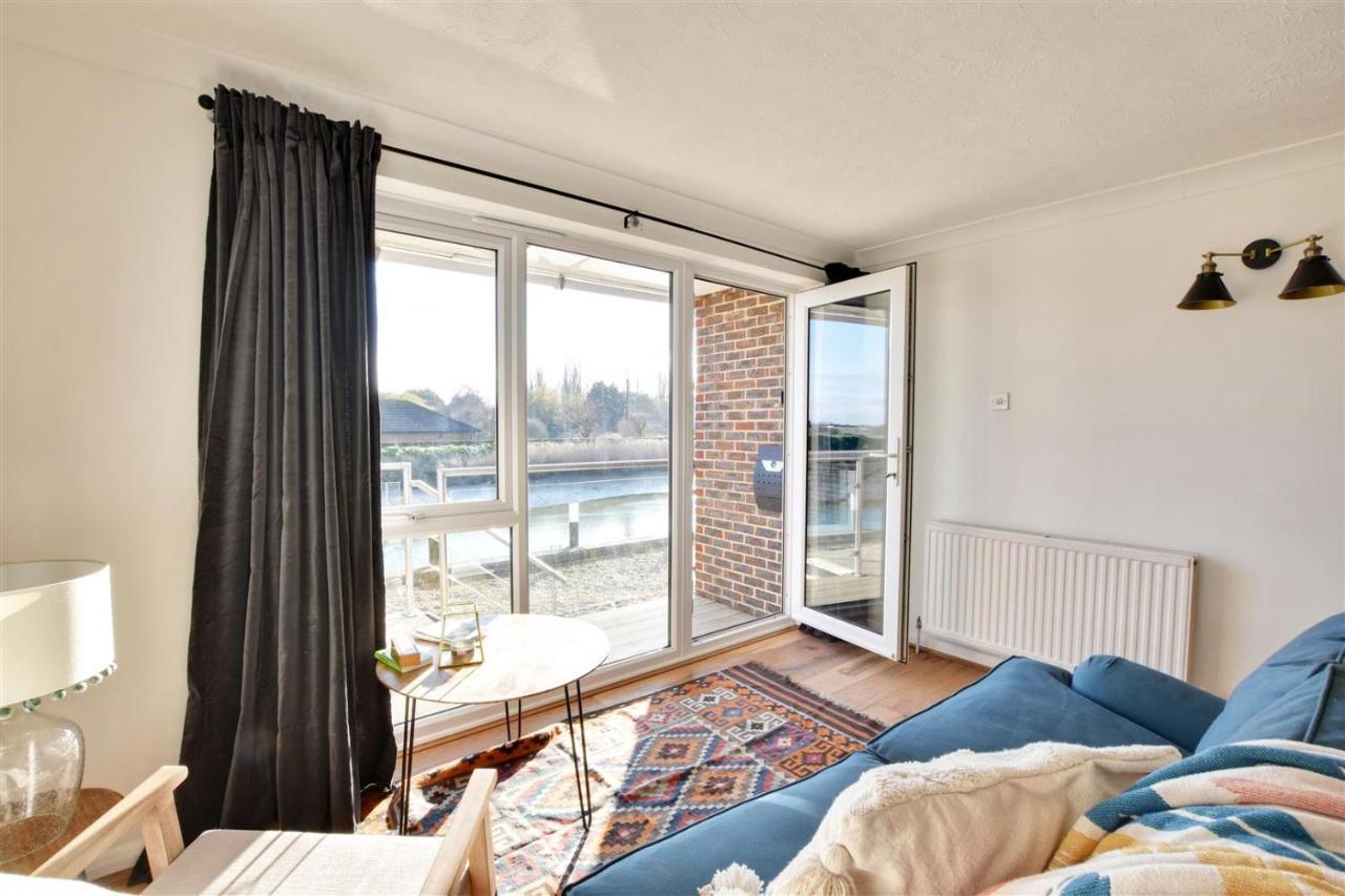 Nine The Boathouse Apartment