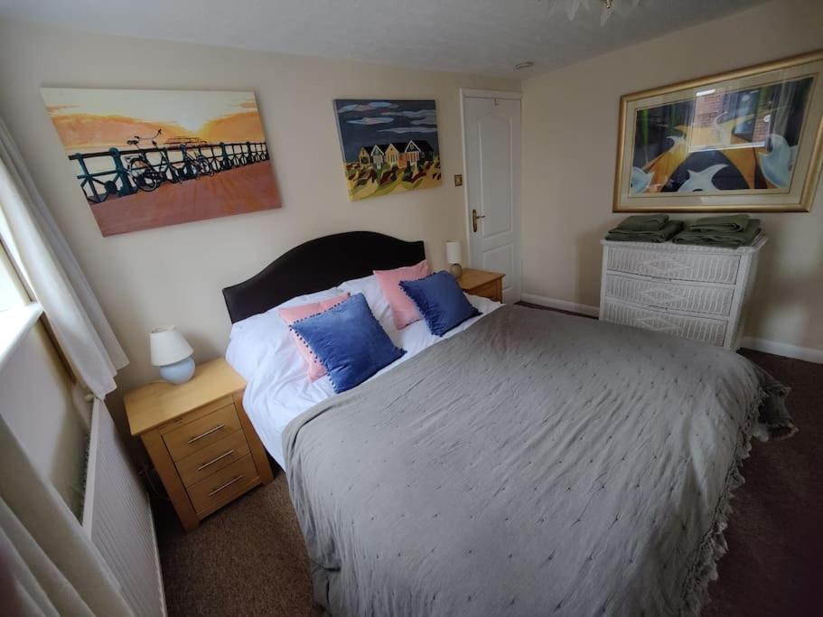 Stunning 1 Bedroom Over Looking River Rye