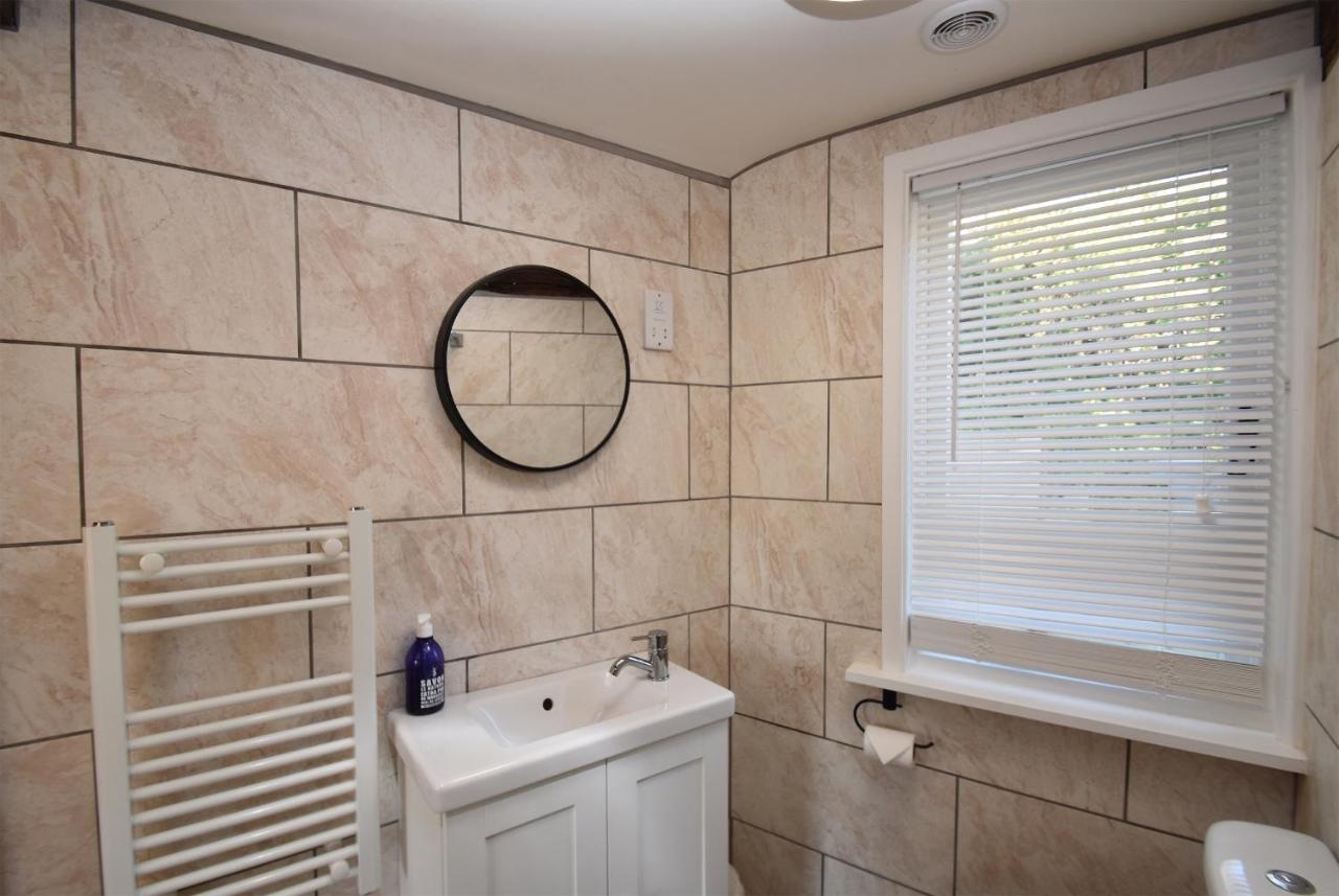 Applecote A For Two Rye, East Sussex Holiday home *