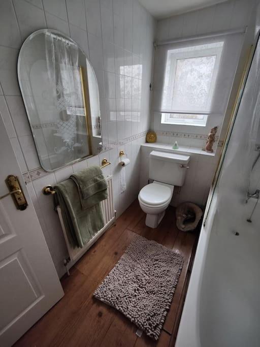 Stunning 1 Bedroom Over Looking River * Rye