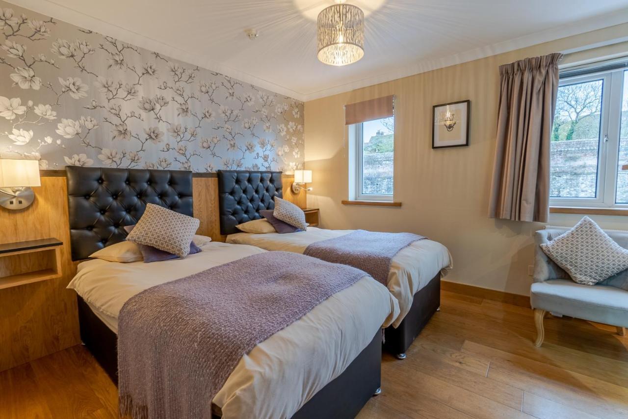 The Regent, 3*