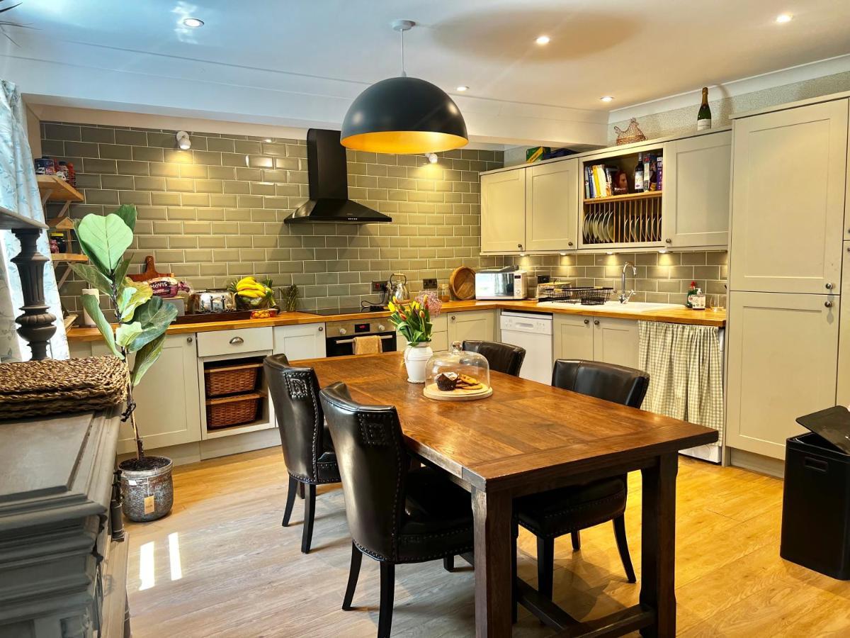 Olive Tree Apartment Rye