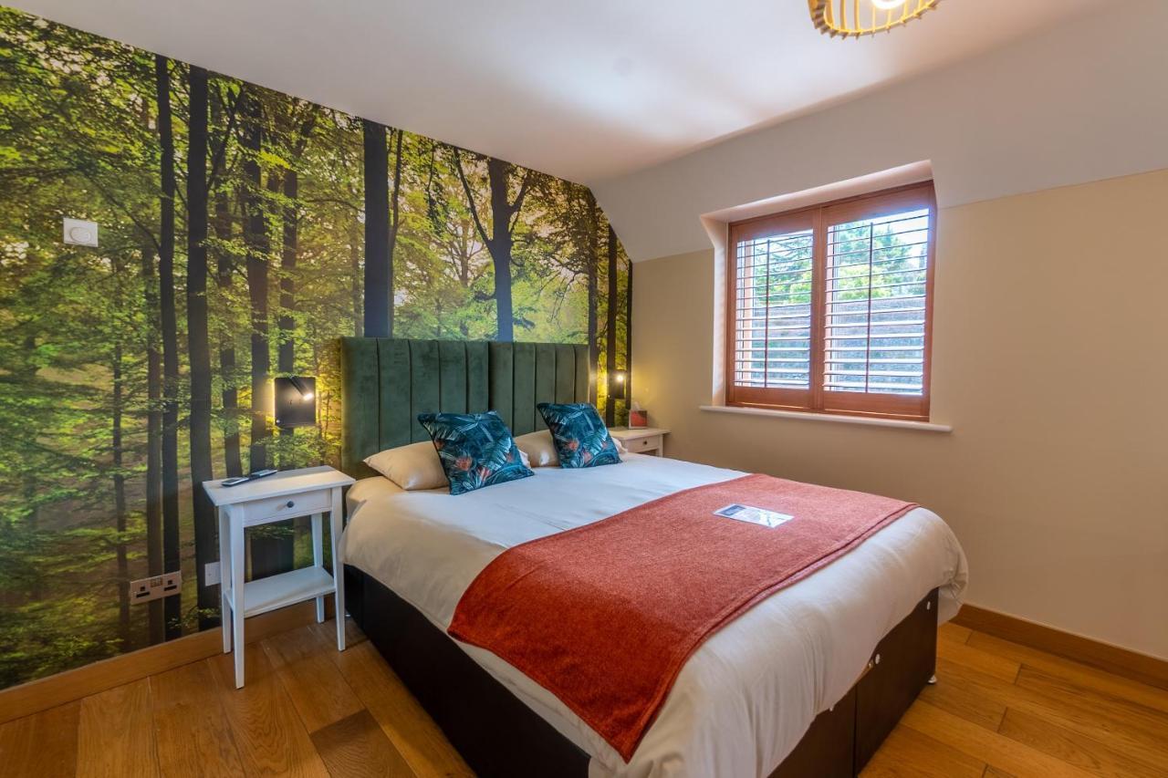 The Regent, 3*