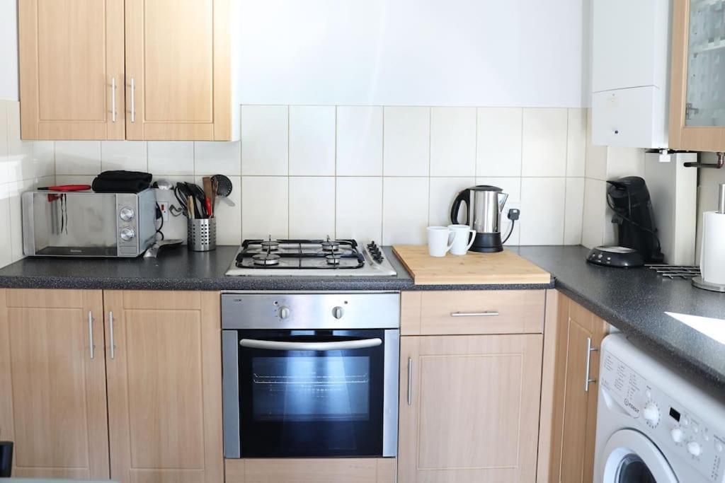 1 Regent Square, - For A Perfect Break Holiday home *