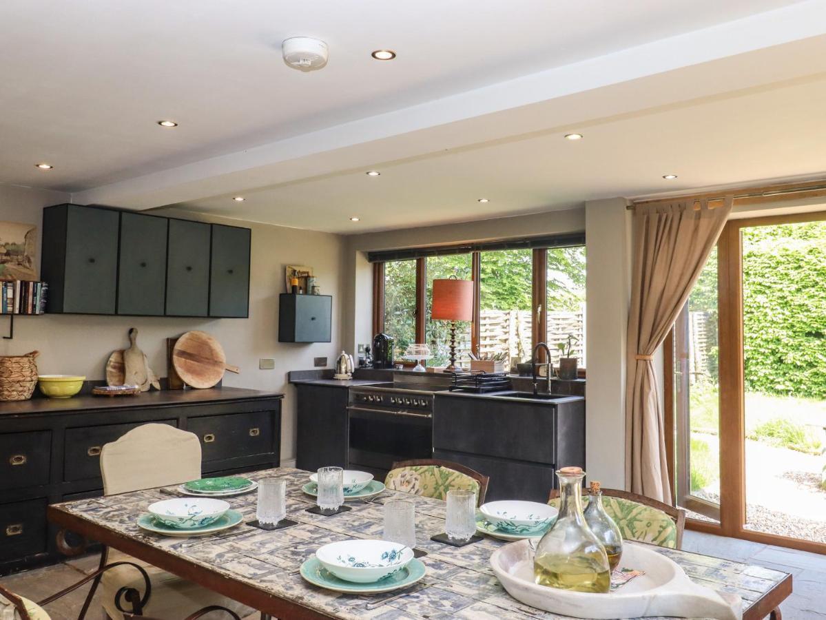 Holiday home Six Acres House