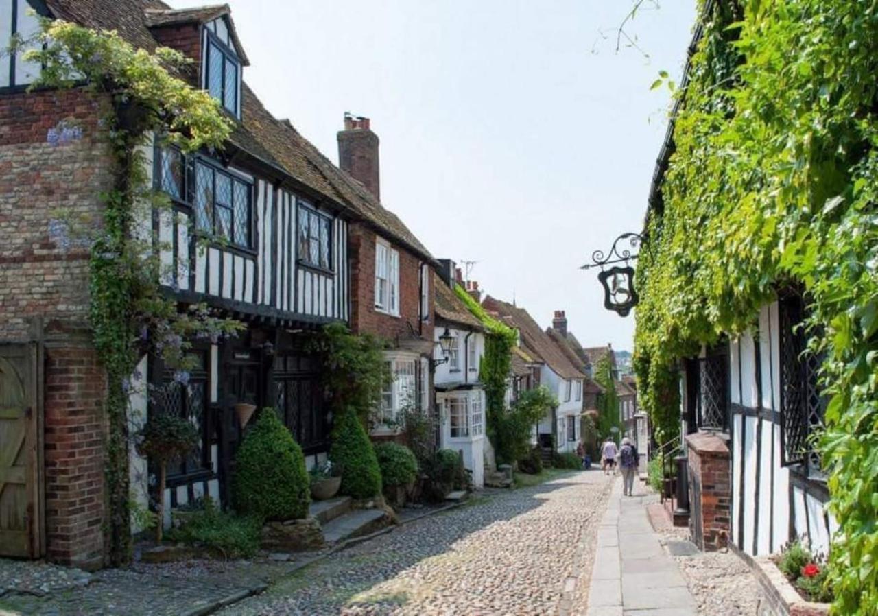 Cadborough Cliff * Rye