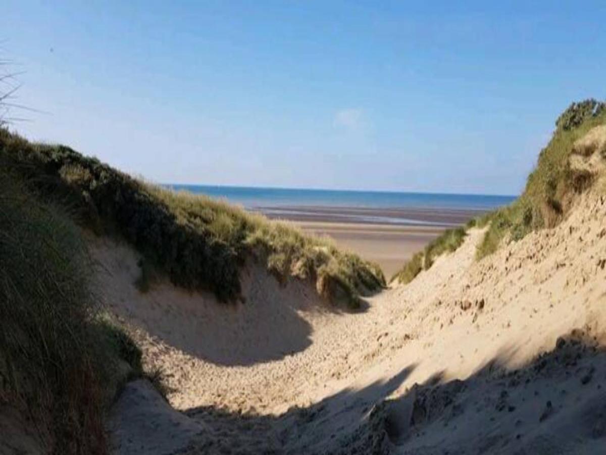 Pass The Keys Nollaig Beachside Bliss Holiday home
