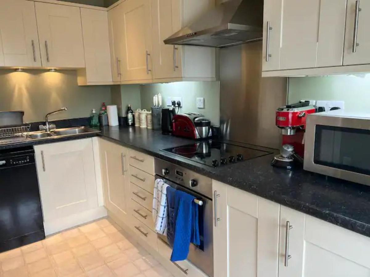 Pass The Keys Nollaig Beachside Bliss Holiday home