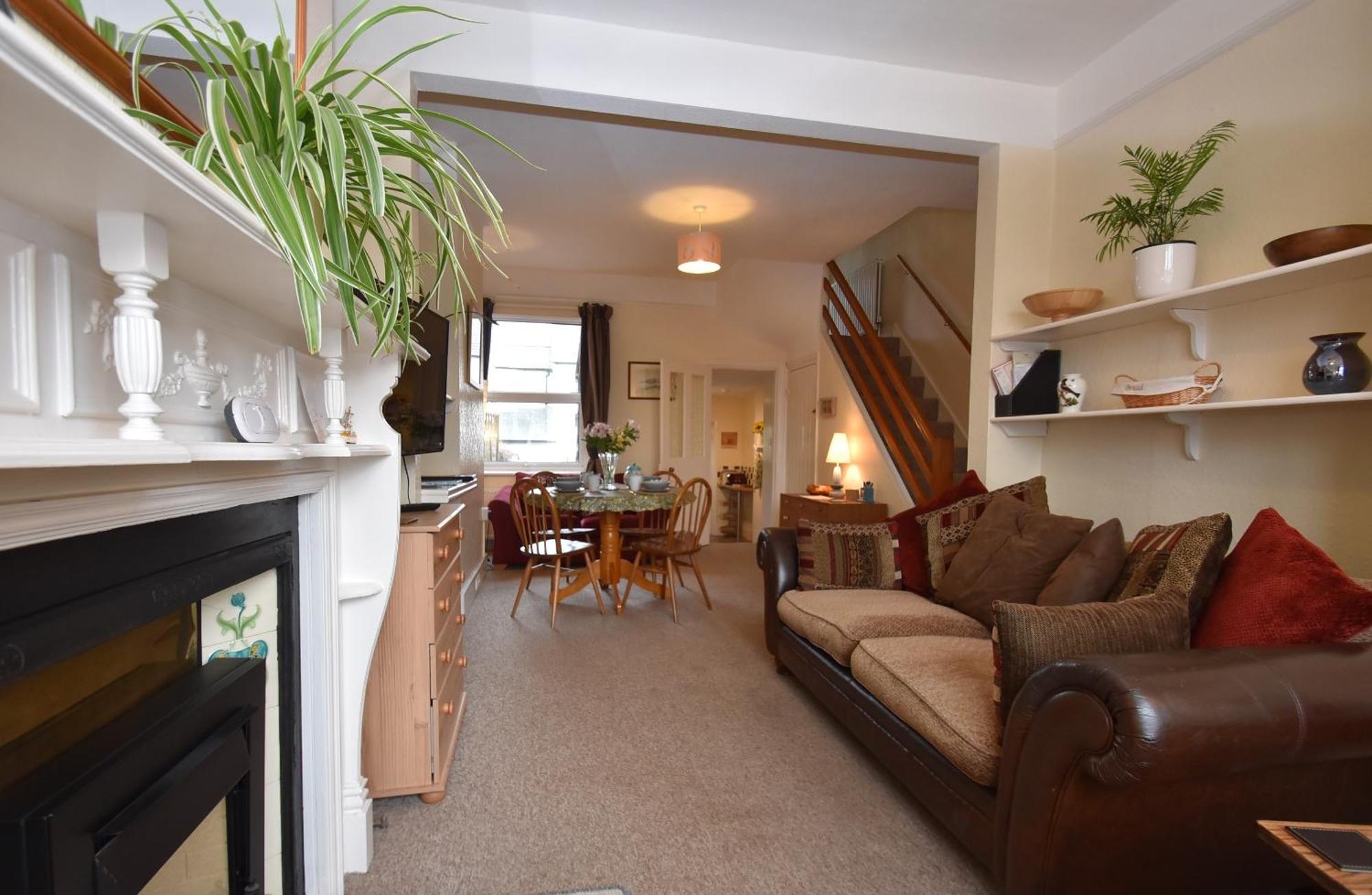Tilling View With Private Parking Holiday home