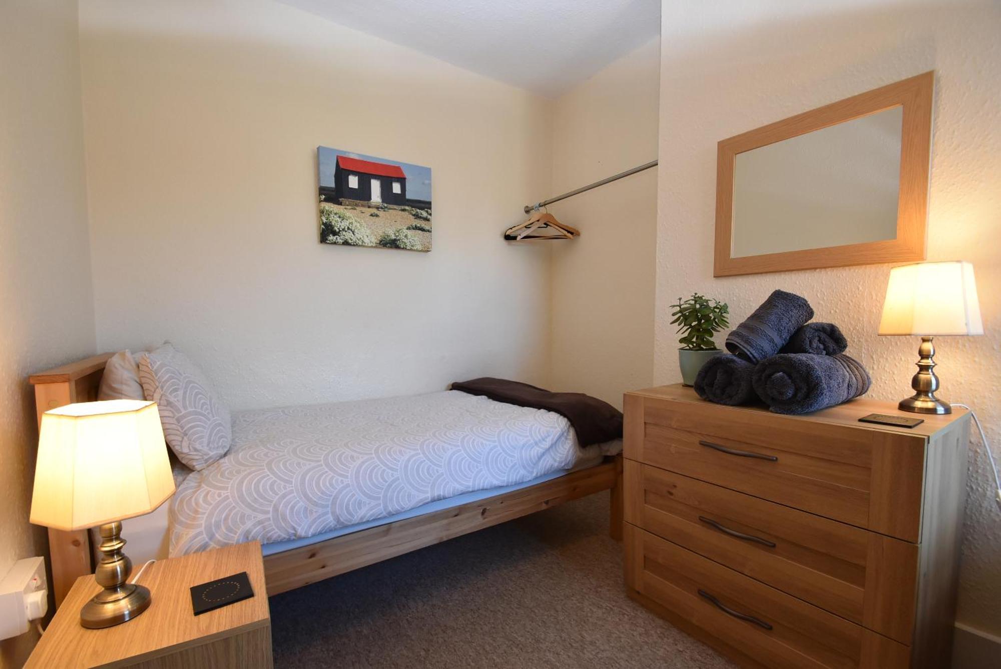 Tilling View With Private Parking Holiday home *