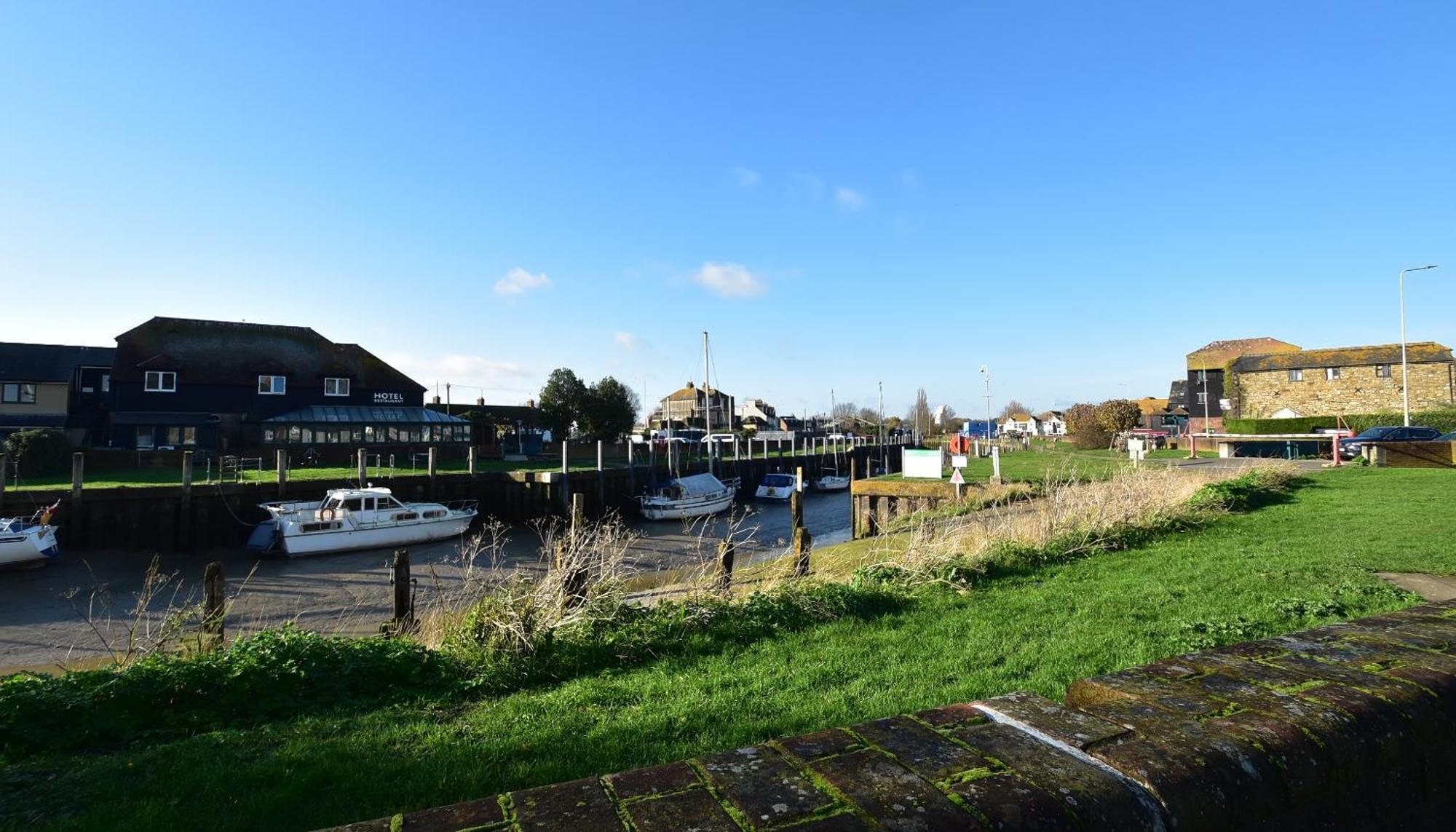 Holiday home Tilling View With Private Parking