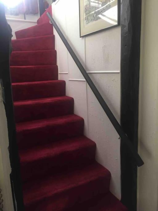 Church View Let - - Sleeps 6 *
