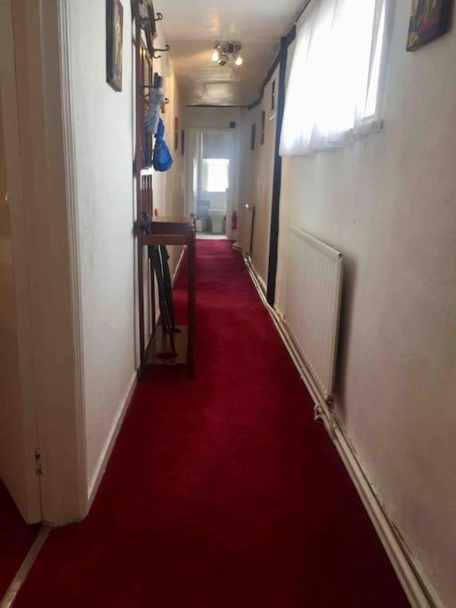 Church View Let - - Sleeps 6 Apartment Rye