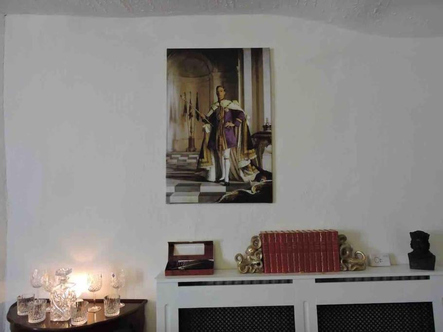 Church View Let - - Sleeps 6 *
