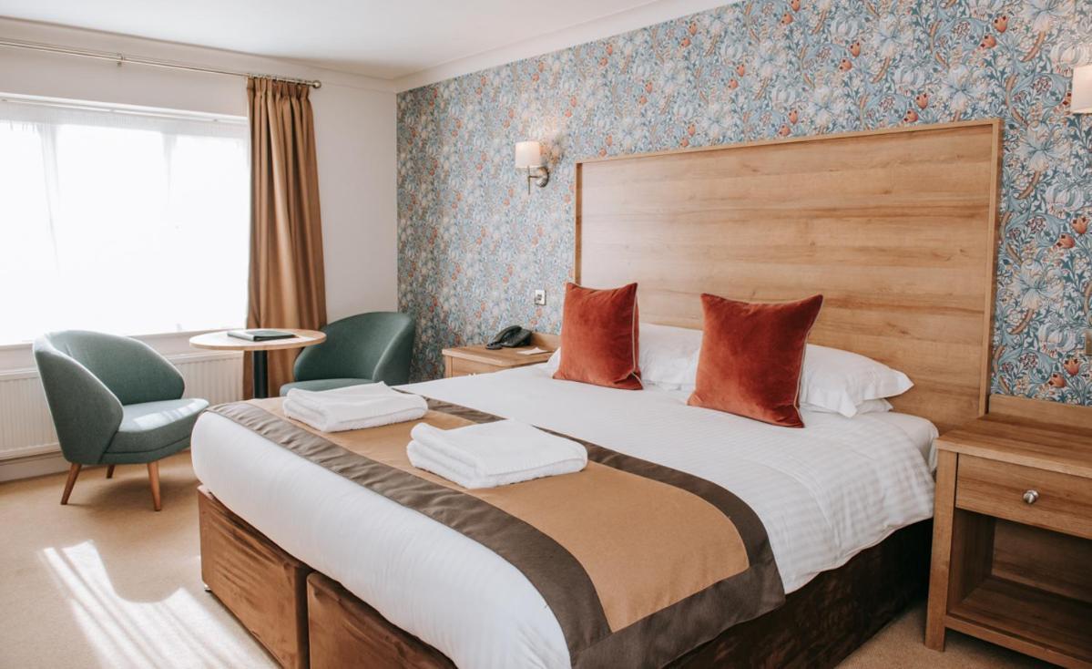 Flackley Ash Hotel Peasmarsh