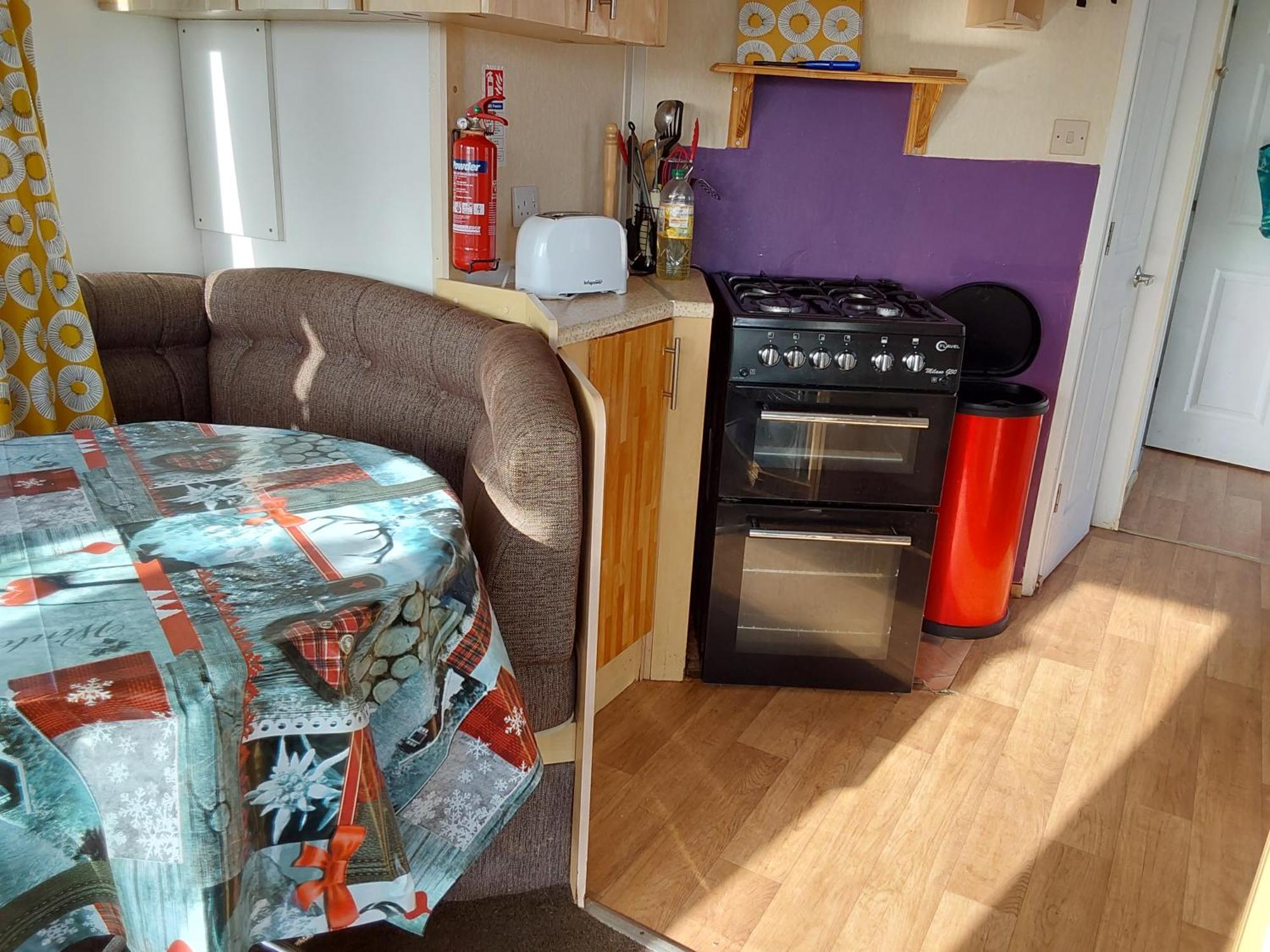 Arizona Family And Dogs Welcome Caravan 3 Bedrooms *